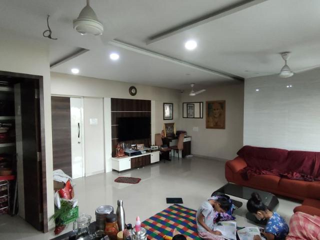 Rental | 3 BHK 950 Sq.Ft. Apartment in Aadinath Millionist 14