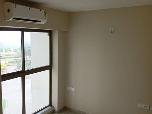 Rental | 3 BHK 950 Sq.Ft. Apartment in Birla Vanya