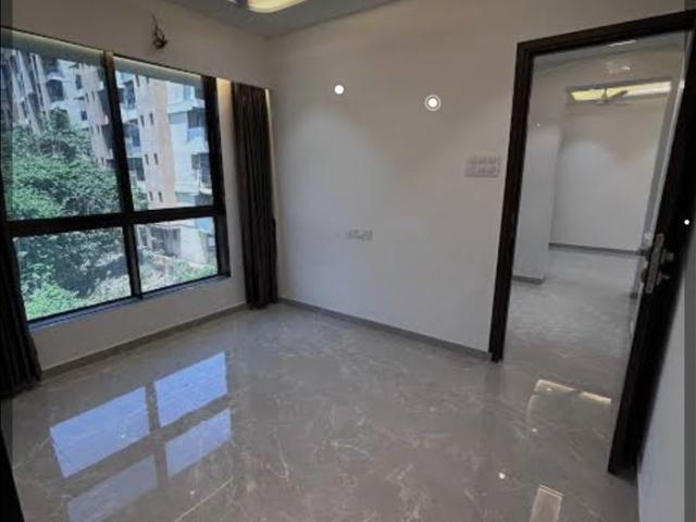Rental | 3 BHK 950 Sq.Ft. Apartment in Lodha Grande