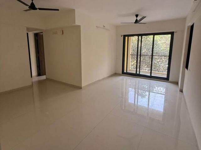 Rental | 3 BHK 950 Sq.Ft. Apartment in Manohar Mahal