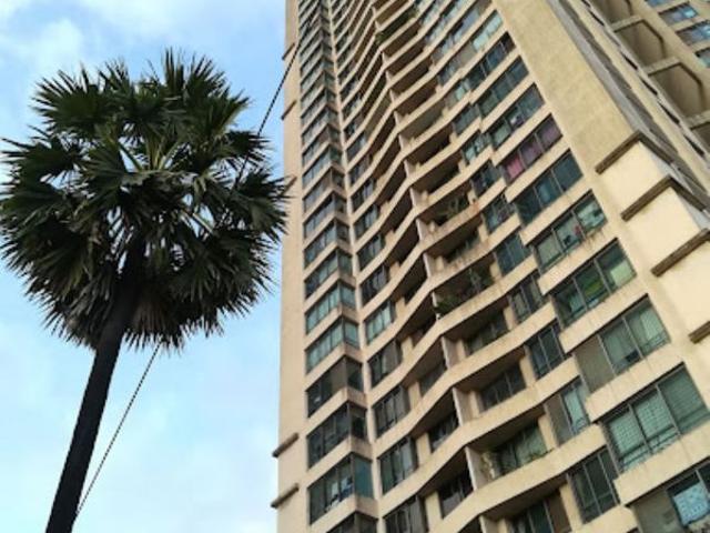 Rental | 3 BHK 950 Sq.Ft. Apartment in Oberoi Realty Woods