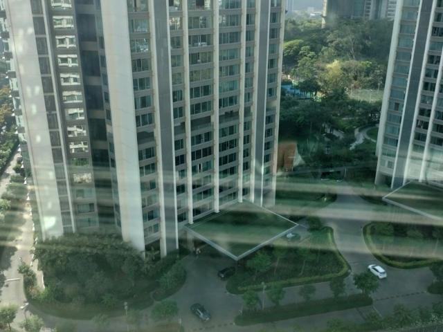 Rental | 3 BHK 950 Sq.Ft. Apartment in Oberoi Realty Woods