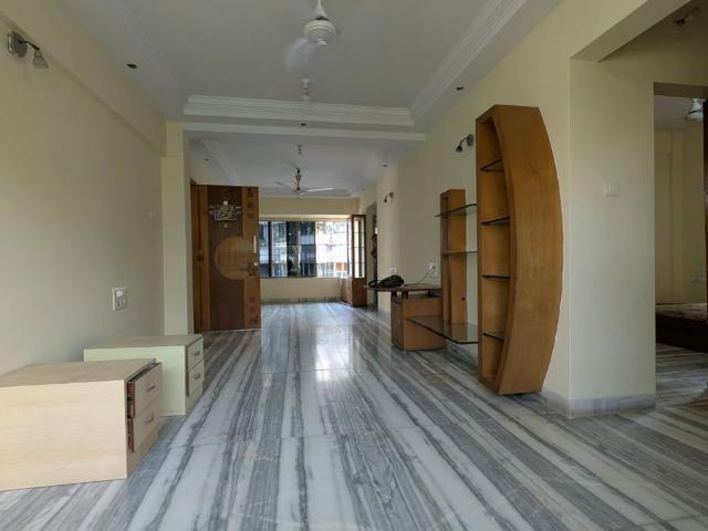 Rental | 3 BHK + 950 Sq.Ft. Penthouse in Om Ashish C.H.S