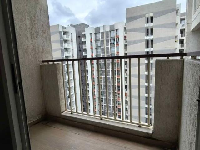 Rental | 3 BHK + 960 Sq.Ft. Apartment in Lodha Codename Premier