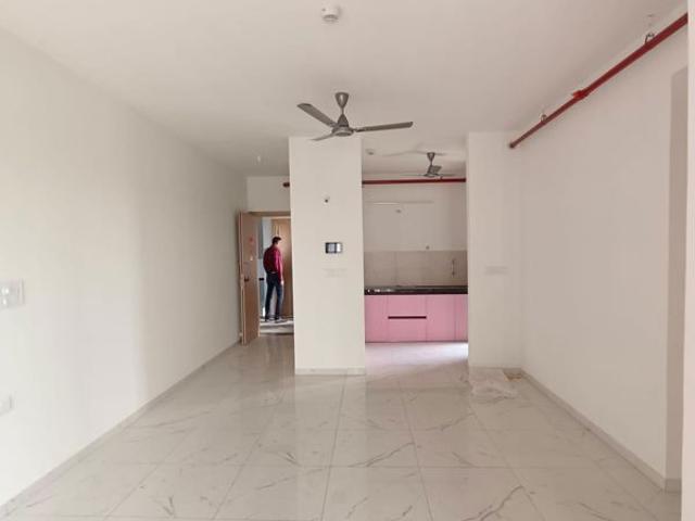 Rental | 3 BHK 978 Sq.Ft. Apartment in Mahindra Nestalgia