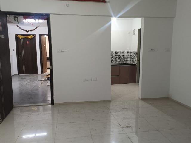 Rental | 3 BHK + 994 Sq.Ft. Apartment in Ishwar Parmar River Residency