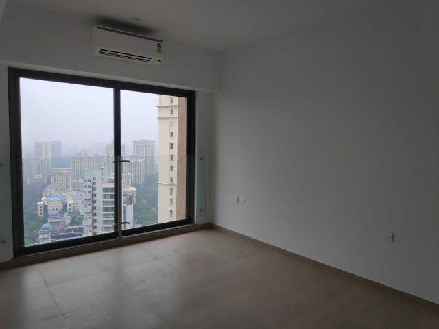 Rental | 3 BHK + Basement 1250 Sq.Ft. Apartment in Kanakia Silicon Valley