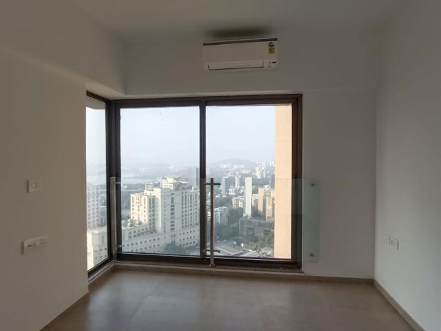 Rental | 3 BHK + Basement 1200 Sq.Ft. Apartment in Kanakia Silicon Valley