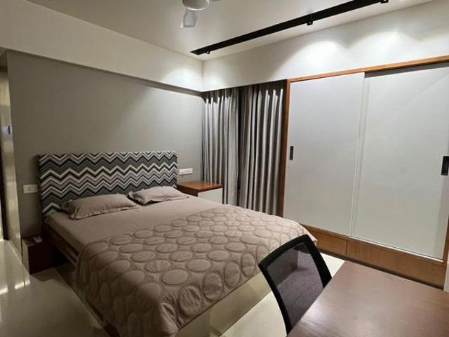 Rental | 3 BHK + Basement 1450 Sq.Ft. Apartment in Ankur Apartments Aundh