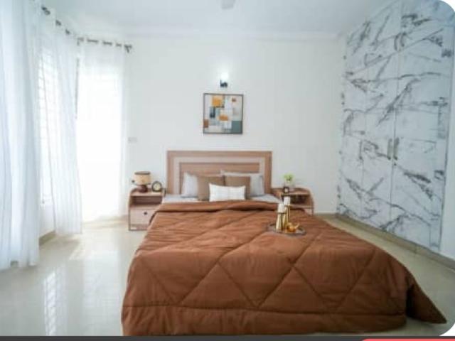 Rental | 3 BHK + Basement 1450 Sq.Ft. Apartment in Signature Global City 81