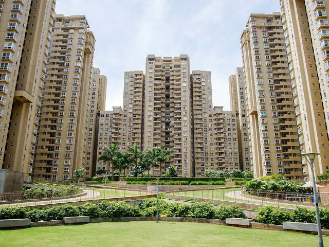 Rental | 3 BHK + Basement 1568 Sq.Ft. Apartment in Bhartiya City