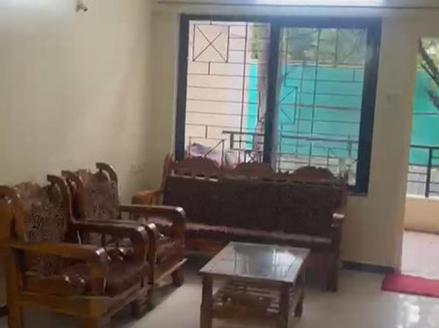 Rental | 3 BHK + Basement 1500 Sq.Ft. Apartment in Lalit Apartment