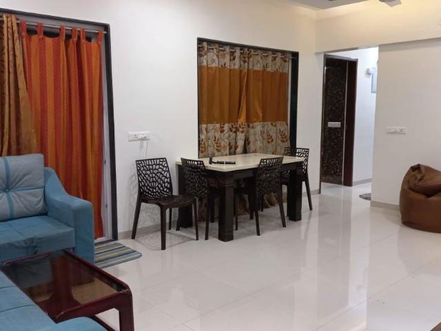 Rental | 3 BHK + Basement 1500 Sq.Ft. Apartment in Vijayraj Sankul