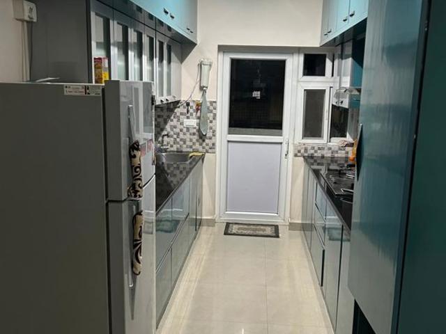 Rental | 3 BHK + Basement 1690 Sq.Ft. Apartment in Kolte Patil Mirabilis