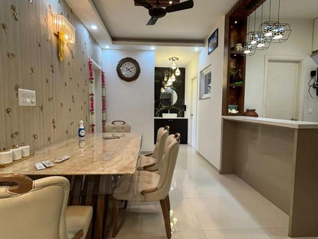 Rental | 3 BHK + Basement 1690 Sq.Ft. Apartment in Rohan Upavan
