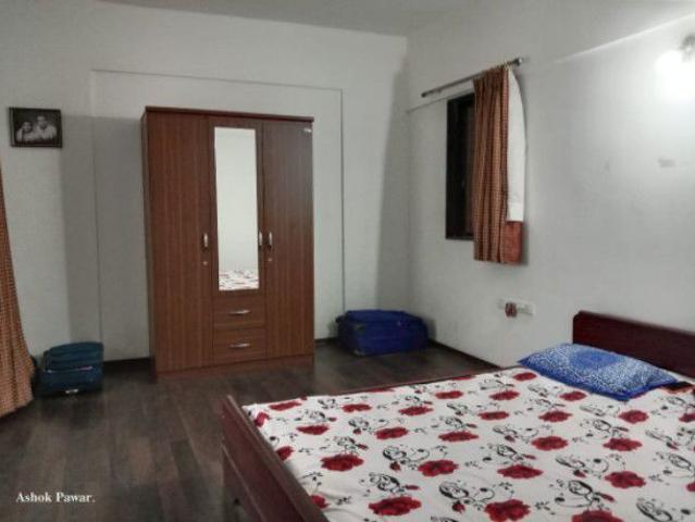 Rental | 3 BHK + Basement 1600 Sq.Ft. Apartment in Gulmohar Park Aundh