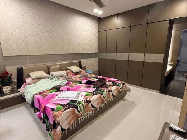 Rental | 3 BHK + Basement 1600 Sq.Ft. Apartment in Pride Valencia