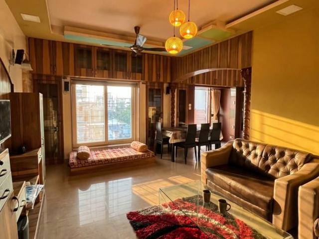 Rental | 3 BHK + Basement 1700 Sq.Ft. Apartment in Sarala Apartments Model Colony