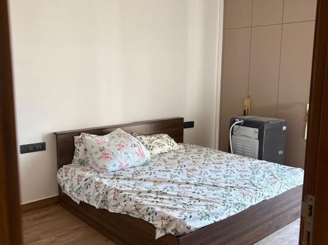 Rental | 3 BHK + Basement 1704 Sq.Ft. Apartment in Raj One Good Earth