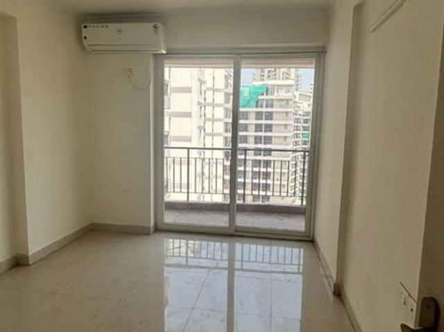 Rental | 3 BHK + Basement 1850 Sq.Ft. Apartment in Pareena Express Heights