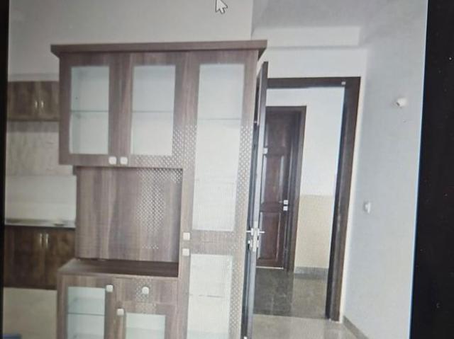 Rental | 3 BHK + Basement 1890 Sq.Ft. Apartment in Prestige Misty Waters Vista Towers