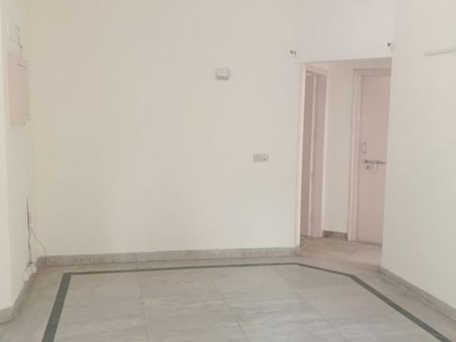 Rental | 3 BHK + Basement 1800 Sq.Ft. Apartment in Shree Ganesh Apartments CGHS