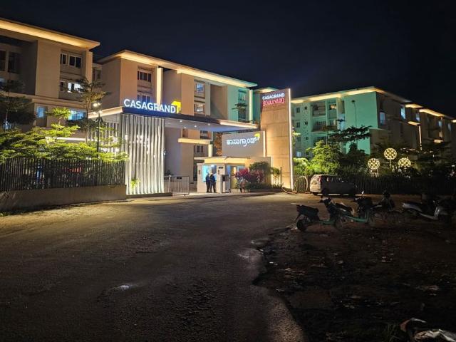Rental | 3 BHK + Basement 1985 Sq.Ft. Apartment in Casagrand Boulevard