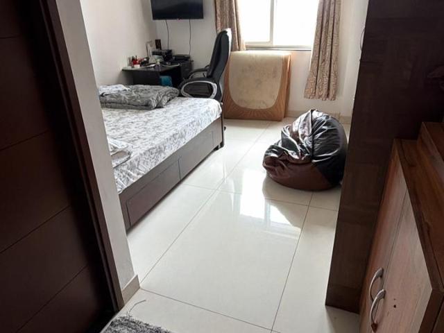Rental | 3 BHK + Basement 1900 Sq.Ft. Apartment in Vajram Tiara