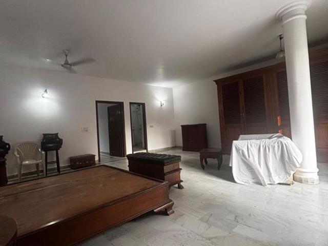 Rental | 3 BHK + Basement 375 Sq.Yd. Independent House in Chanakyapuri