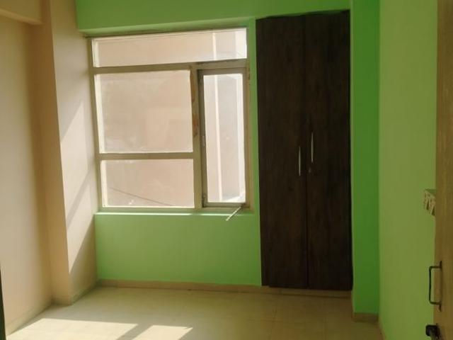Rental | 3 BHK + Basement 650 Sq.Ft. Apartment in Auric City Homes