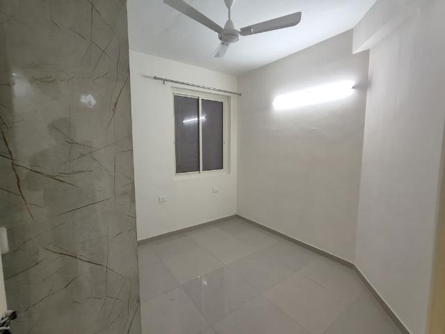 Rental | 3 BHK + Extra Room 742 Sq.Ft. Apartment in Pyramid Altia