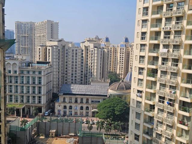 Rental | 3 BHK + Extra Room 850 Sq.Ft. Apartment in Hiranandani Highland