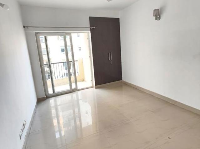 Rental | 3 BHK + Extra Room 975 Sq.Ft. Apartment in Gaur Sportswood