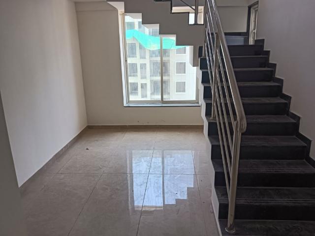 Rental | 3 BHK + Extra Room 1000 Sq.Ft. Apartment in Vilas Javdekar Yashone Eternitee