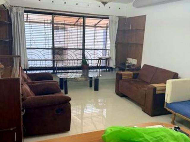Rental | 3 BHK + Extra Room 1050 Sq.Ft. Apartment in Raja Tower Mulund