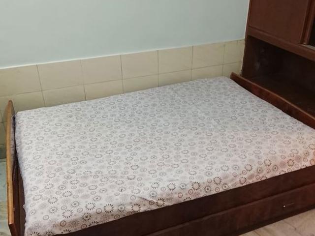 Rental | 3 BHK + Extra Room 1100 Sq.Ft. Apartment in Kothare House