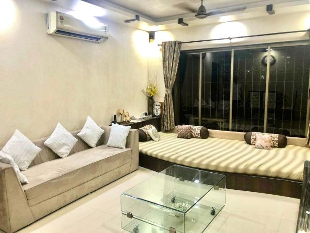 Rental | 3 BHK + Extra Room 1250 Sq.Ft. Apartment in Andheri West