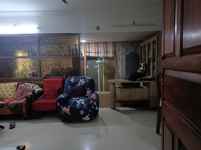 Rental | 3 BHK + Extra Room 1275 Sq.Ft. Apartment in Keshav Kunj III