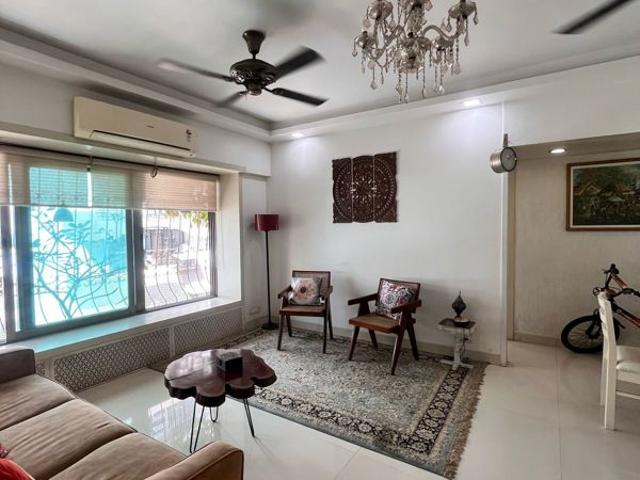 Rental | 3 BHK + Extra Room 1300 Sq.Ft. Apartment in Versova