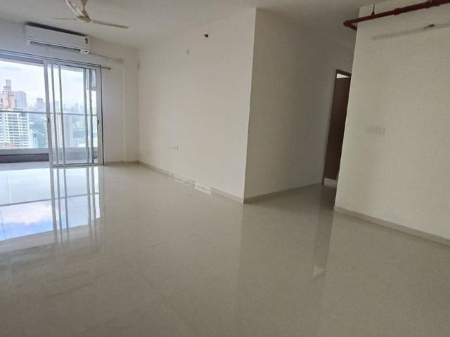 Rental | 3 BHK + Extra Room 1350 Sq.Ft. Apartment in Runwal Nirvana