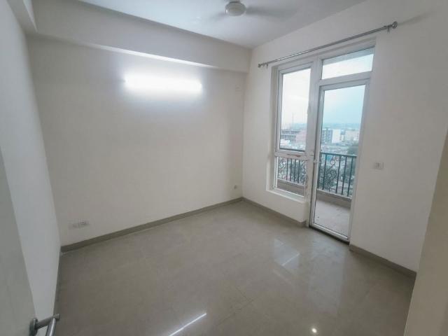 Rental | 3 BHK + Extra Room 1395 Sq.Ft. Apartment in Emaar Emerald Estate