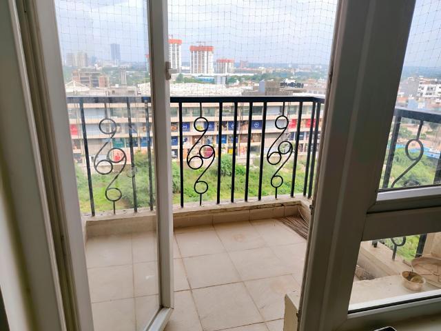 Rental | 3 BHK + Extra Room 1395 Sq.Ft. Apartment in Emaar Emerald Estate