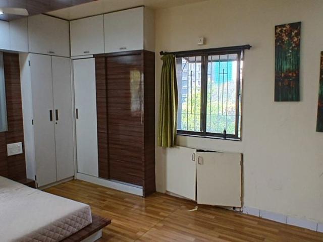 Rental | 3 BHK + Extra Room 1410 Sq.Ft. Apartment in Anand Residency Erandwane