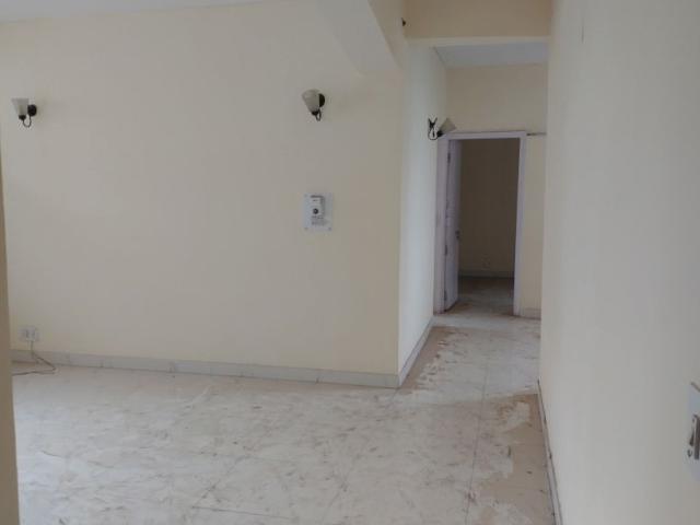 Rental | 3 BHK + Extra Room 1460 Sq.Ft. Apartment in Sector 23 Dwarka
