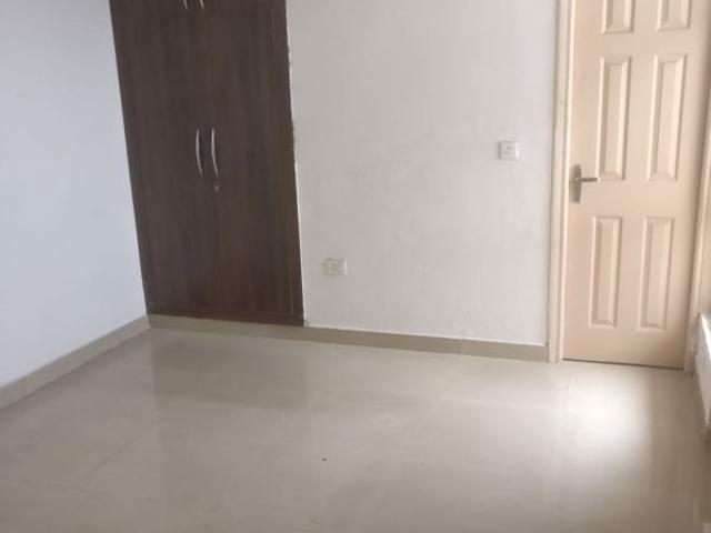 Rental | 3 BHK + Extra Room 1505 Sq.Ft. Apartment in Supertech Cape Town
