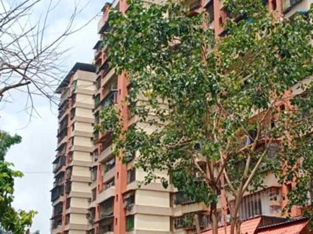Rental | 3 BHK + Extra Room 1500 Sq.Ft. Apartment in The Hard Rock