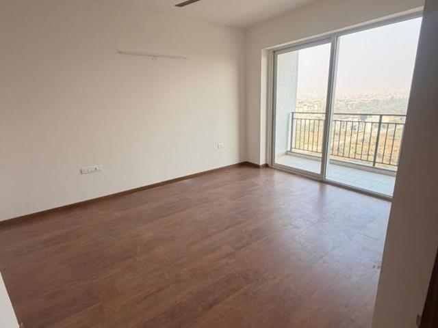 Rental | 3 BHK + Extra Room 1570 Sq.Ft. Apartment in Godrej Woods