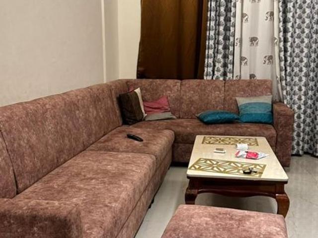 Rental | 3 BHK + Extra Room 1600 Sq.Ft. Apartment in Omaxe The Palace