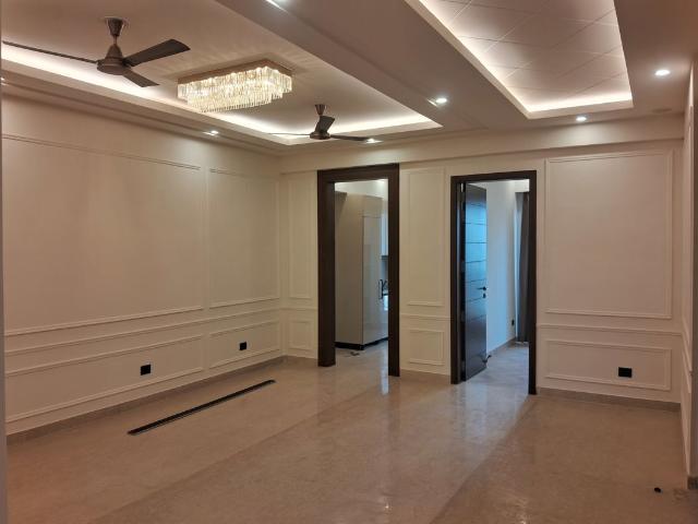 Rental | 3 BHK + Extra Room 1630 Sq.Ft. Apartment in Raj One Good Earth