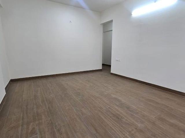 Rental | 3 BHK + Extra Room 1700 Sq.Ft. Apartment in Senapati Bapat Road